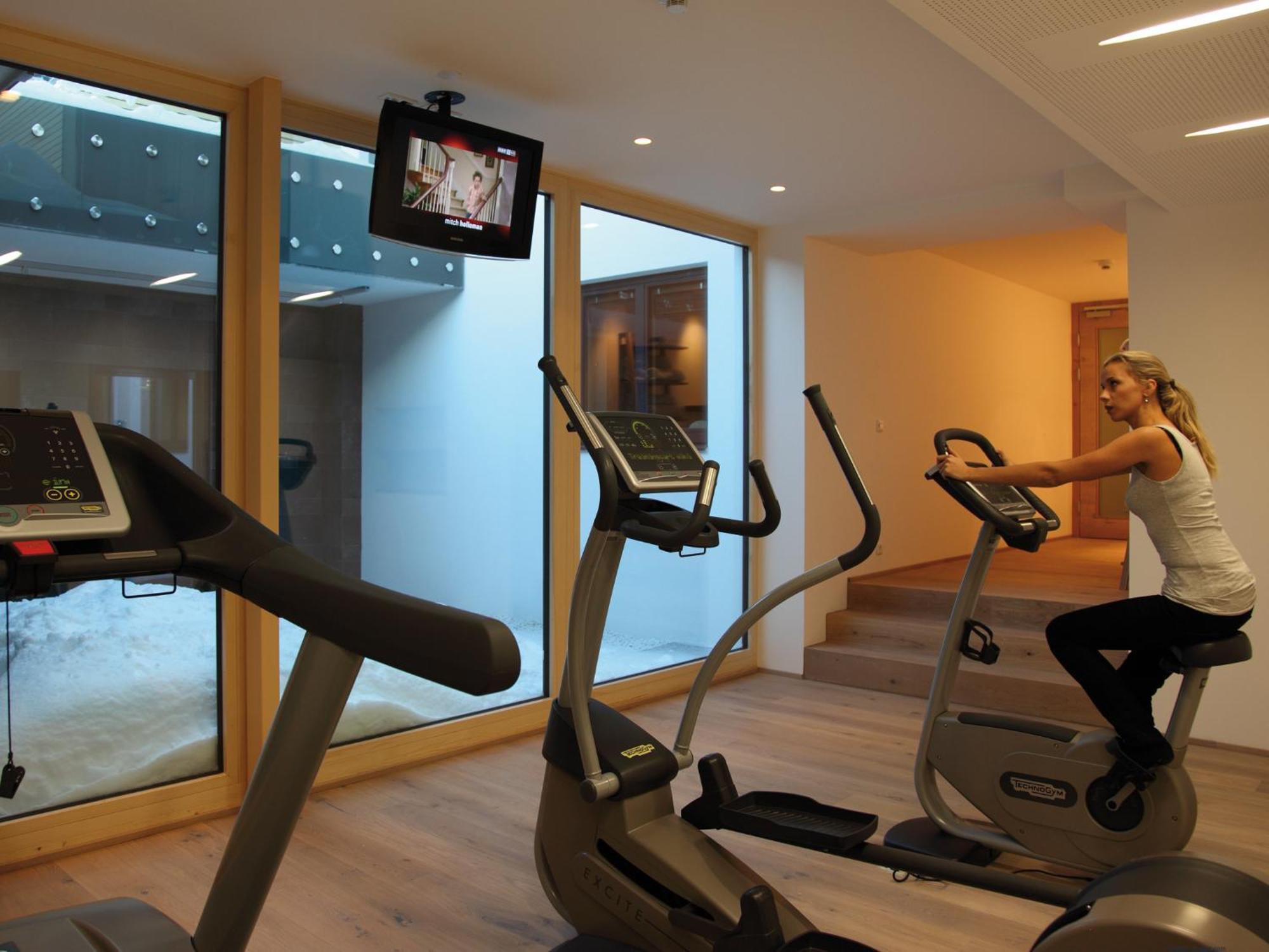 Cresta.Alpin.Sport.Hotel Лех Экстерьер фото